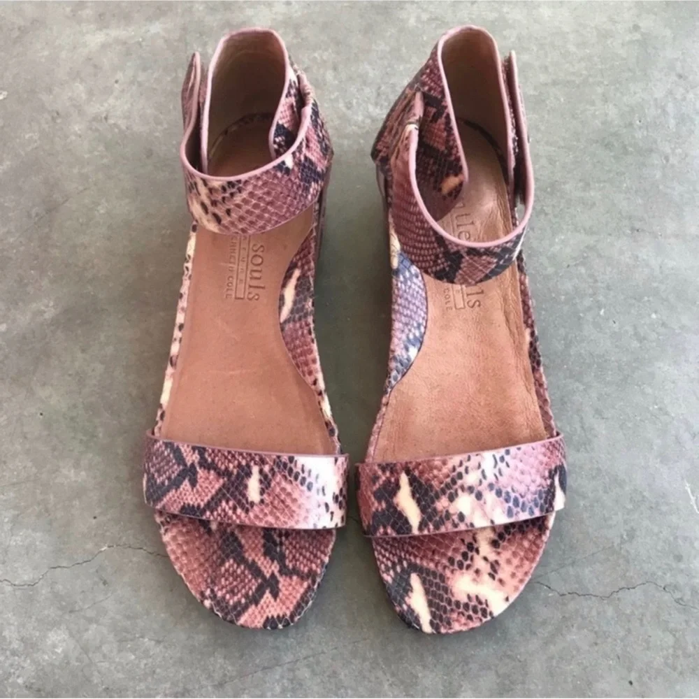 Gentle Souls Leather Reptile Mauve/Black Print Wedge Sandal Multi Sizes NWOB - Picture 7 of 14